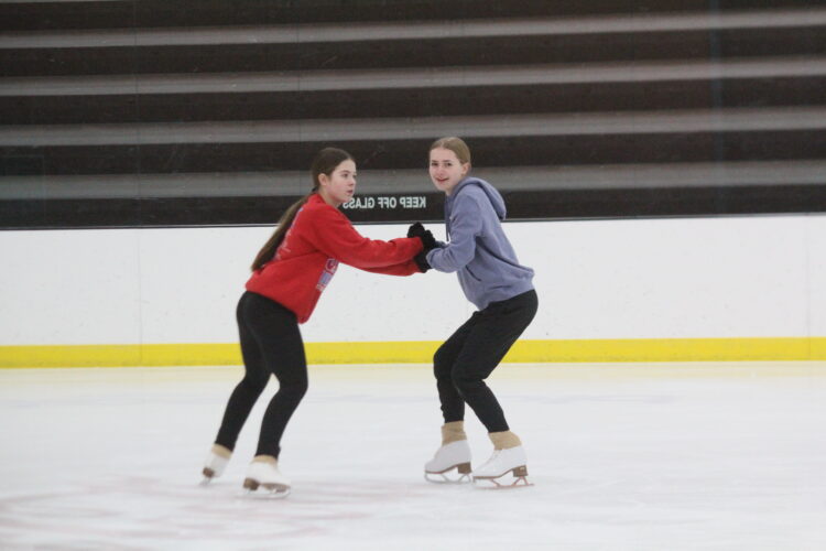 Southwest Figure Skating Club hosts 30th anniversary show